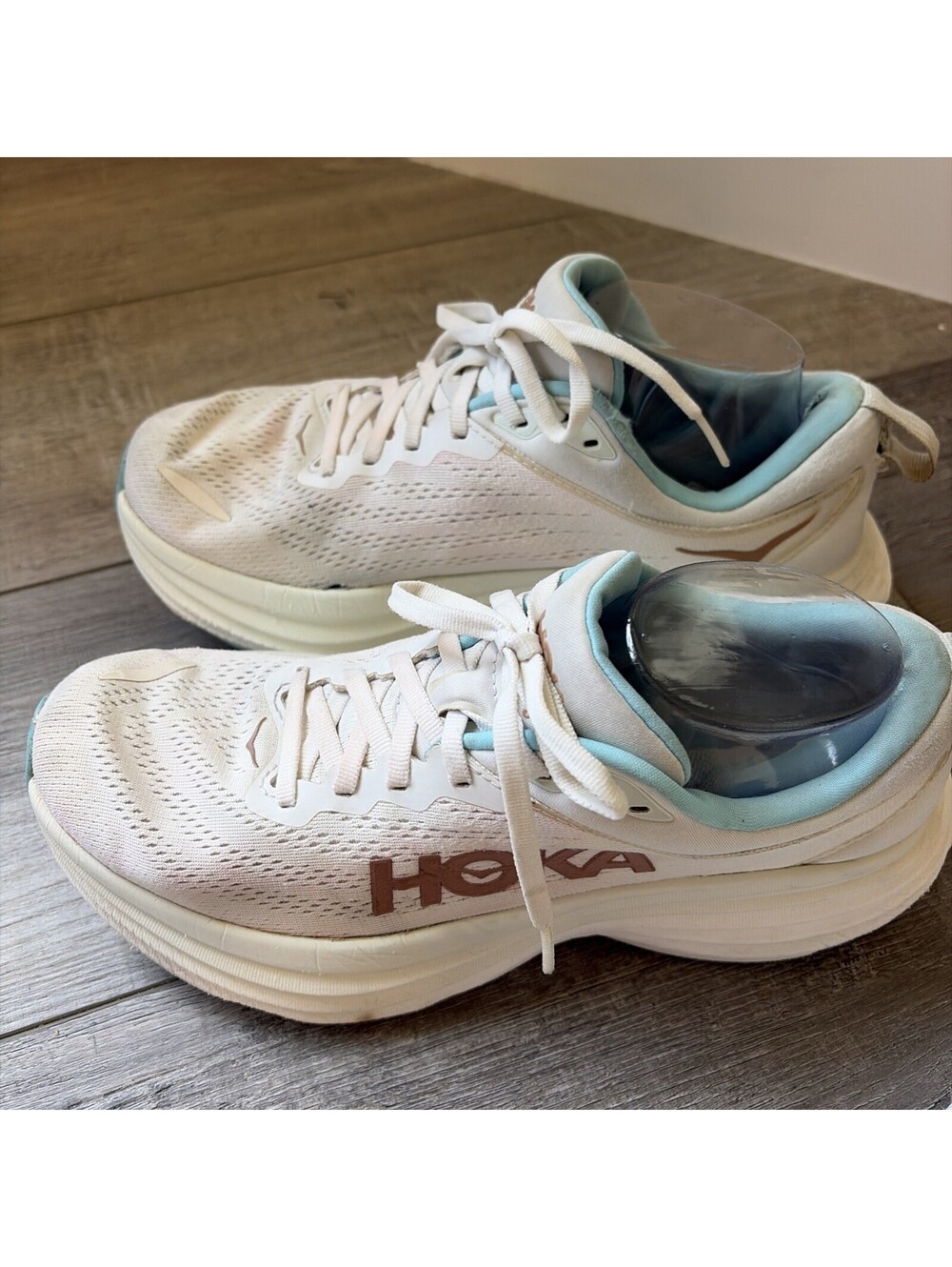 HOKA One Size 9B Bondi Frost Rose Gold Road Running Shoes 1127952